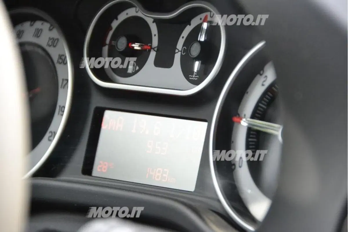 Fiat 500L (33)
