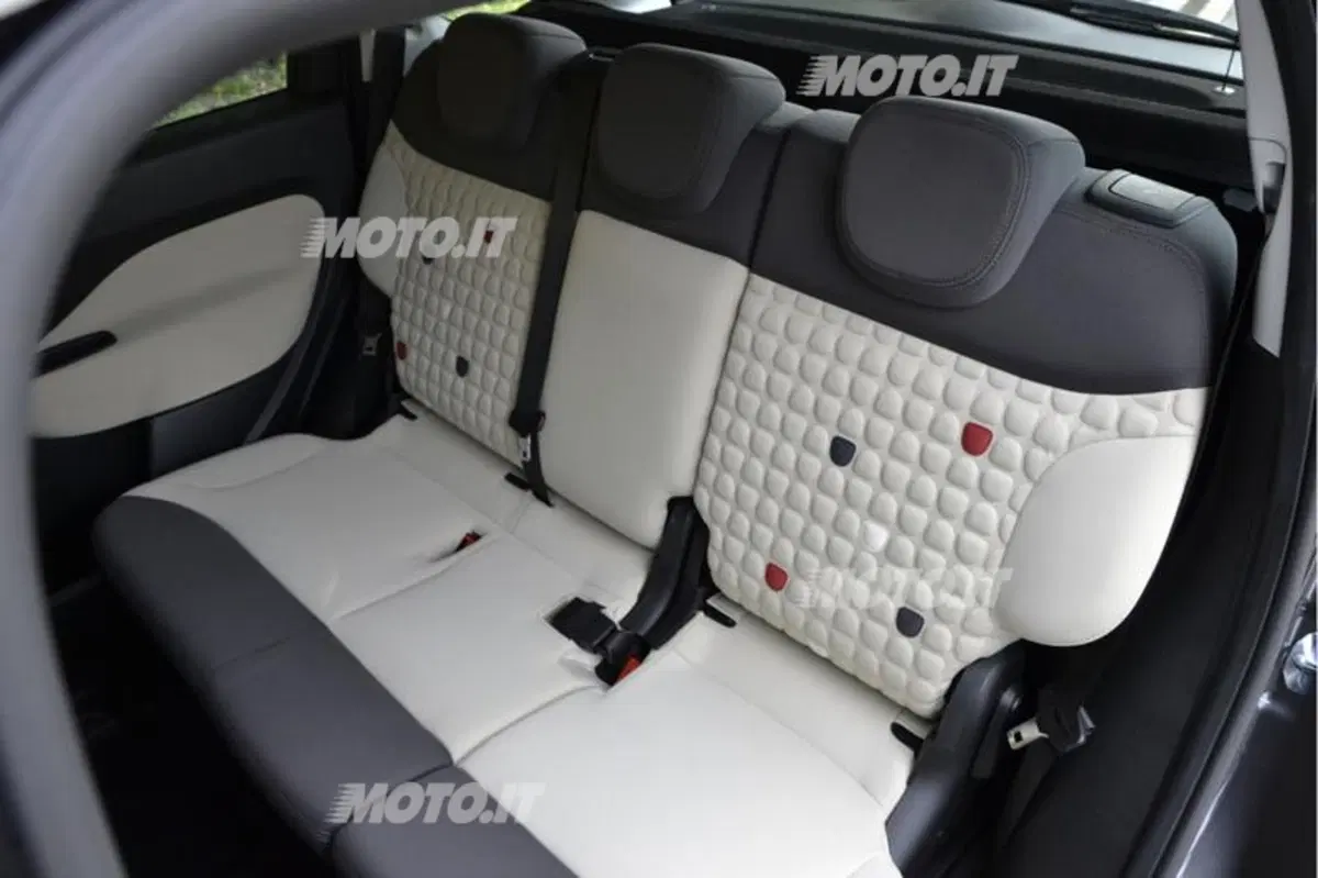 Fiat 500L (41)