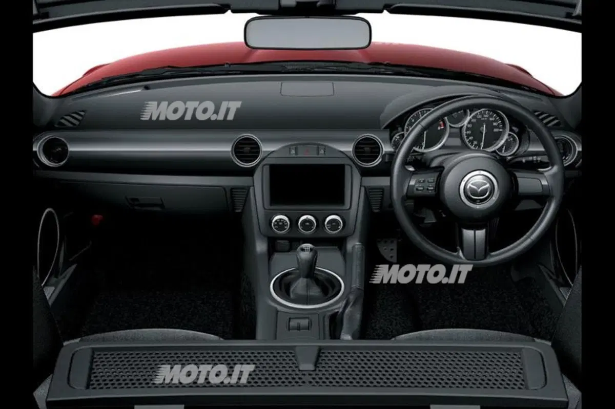Mazda MX-5 restyling: novità per la roadster nipponica (13)