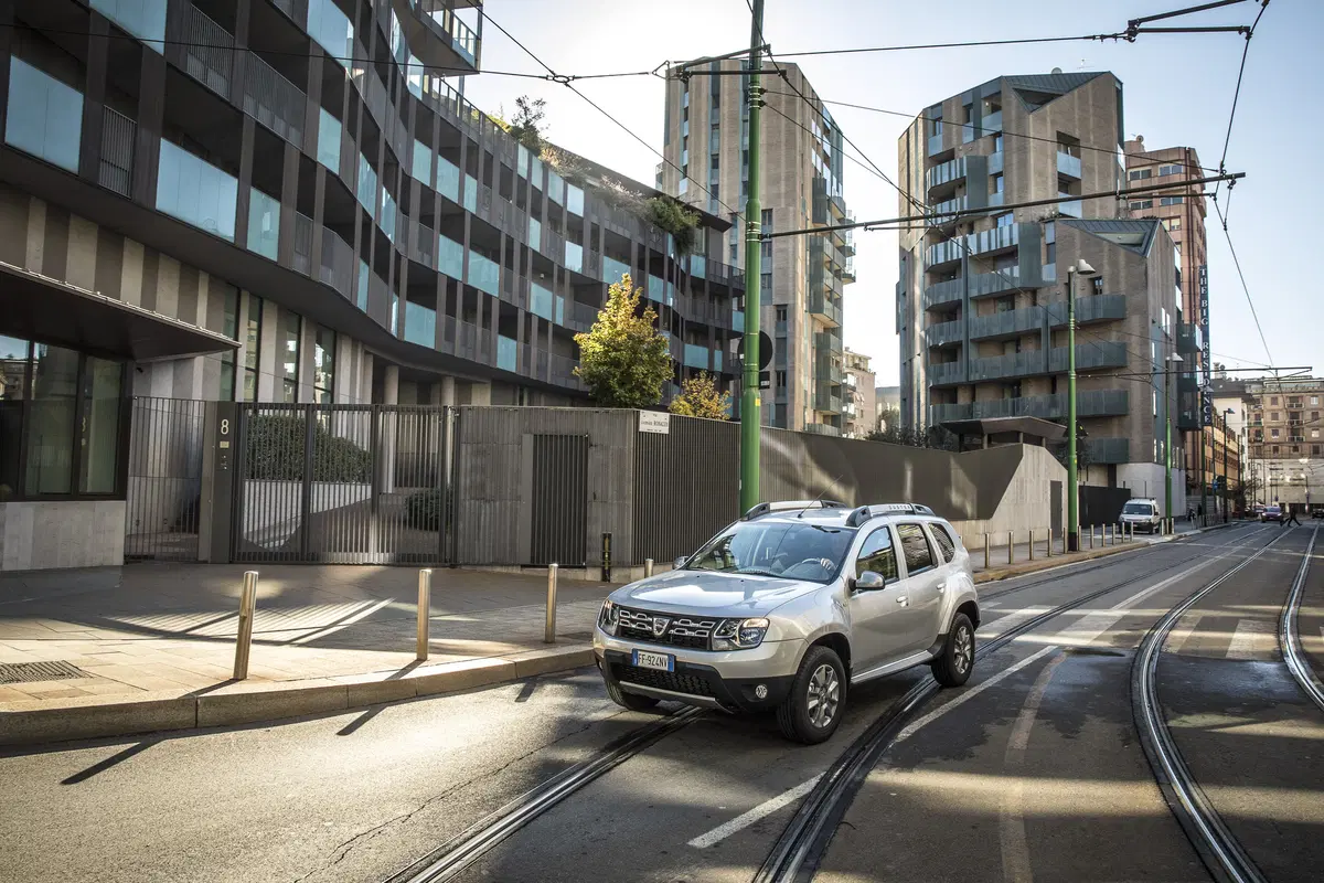 Dacia Duster 1.6 GPL [Video primo test] (2)