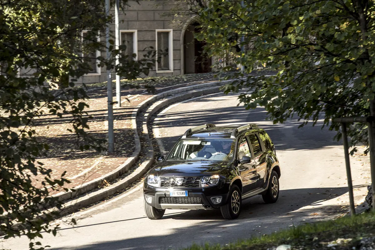 Dacia Duster 1.6 GPL [Video primo test] (16)