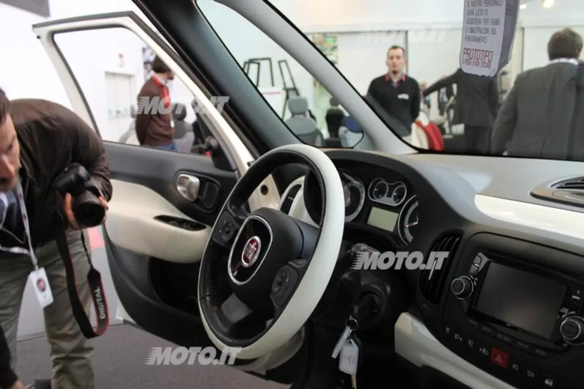 Fiat 500L Opening Edition (9)