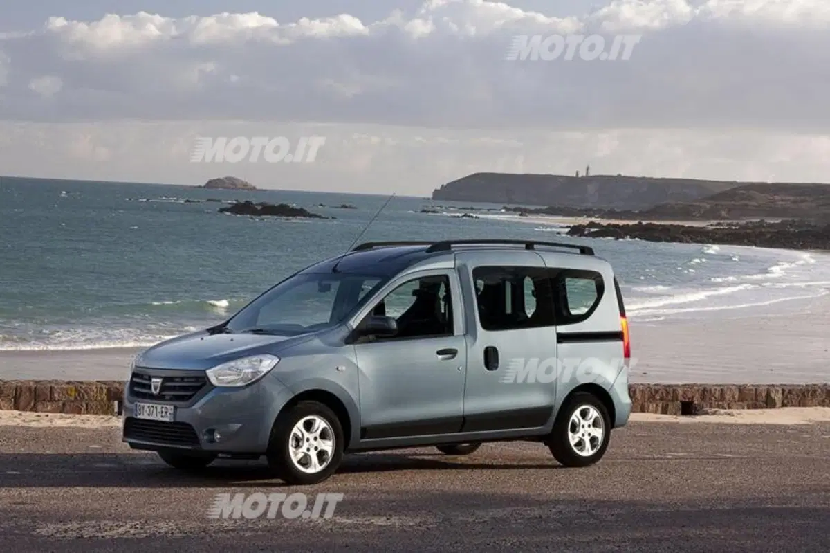 Dacia Dokker: com’è e quanto costa (7)