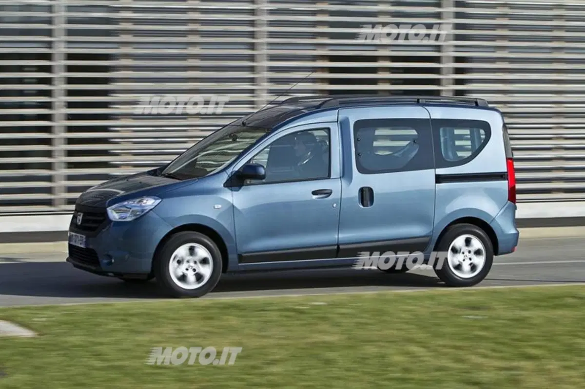 Dacia Dokker: com’è e quanto costa (13)