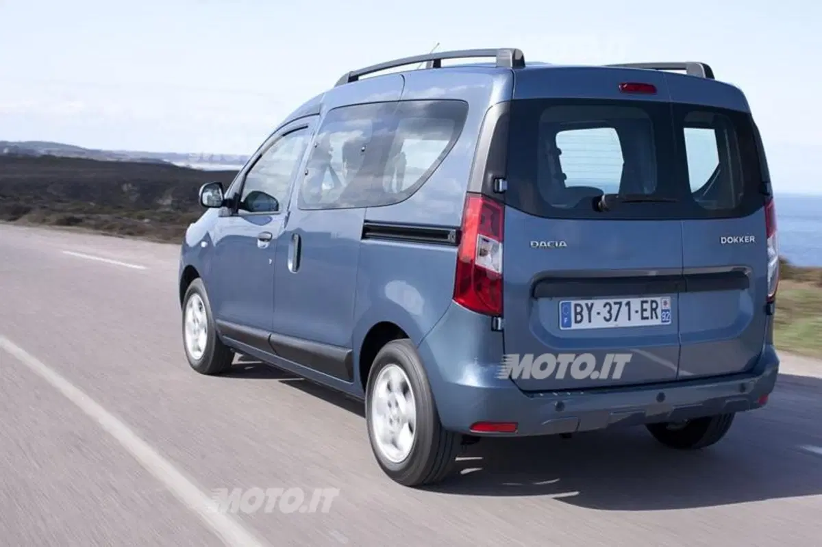 Dacia Dokker: com’è e quanto costa (14)