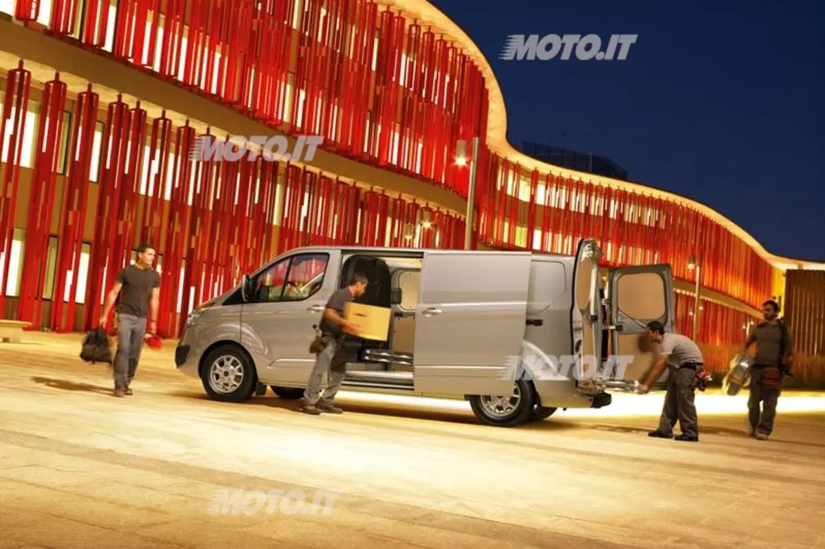 Ford Transit Custom (5)