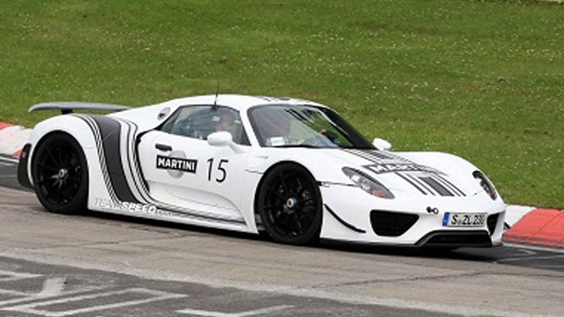 Porsche 918 Spyder: al &lsquo;Ring in livrea Martini Racing