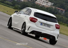 Merceds-Benz Classe A in tour sulle spiagge italiane