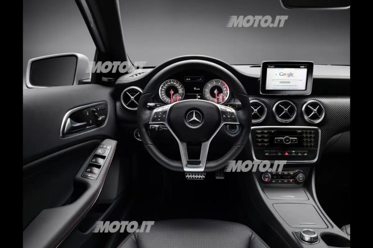 Merceds-Benz Classe A in tour sulle spiagge italiane (12)