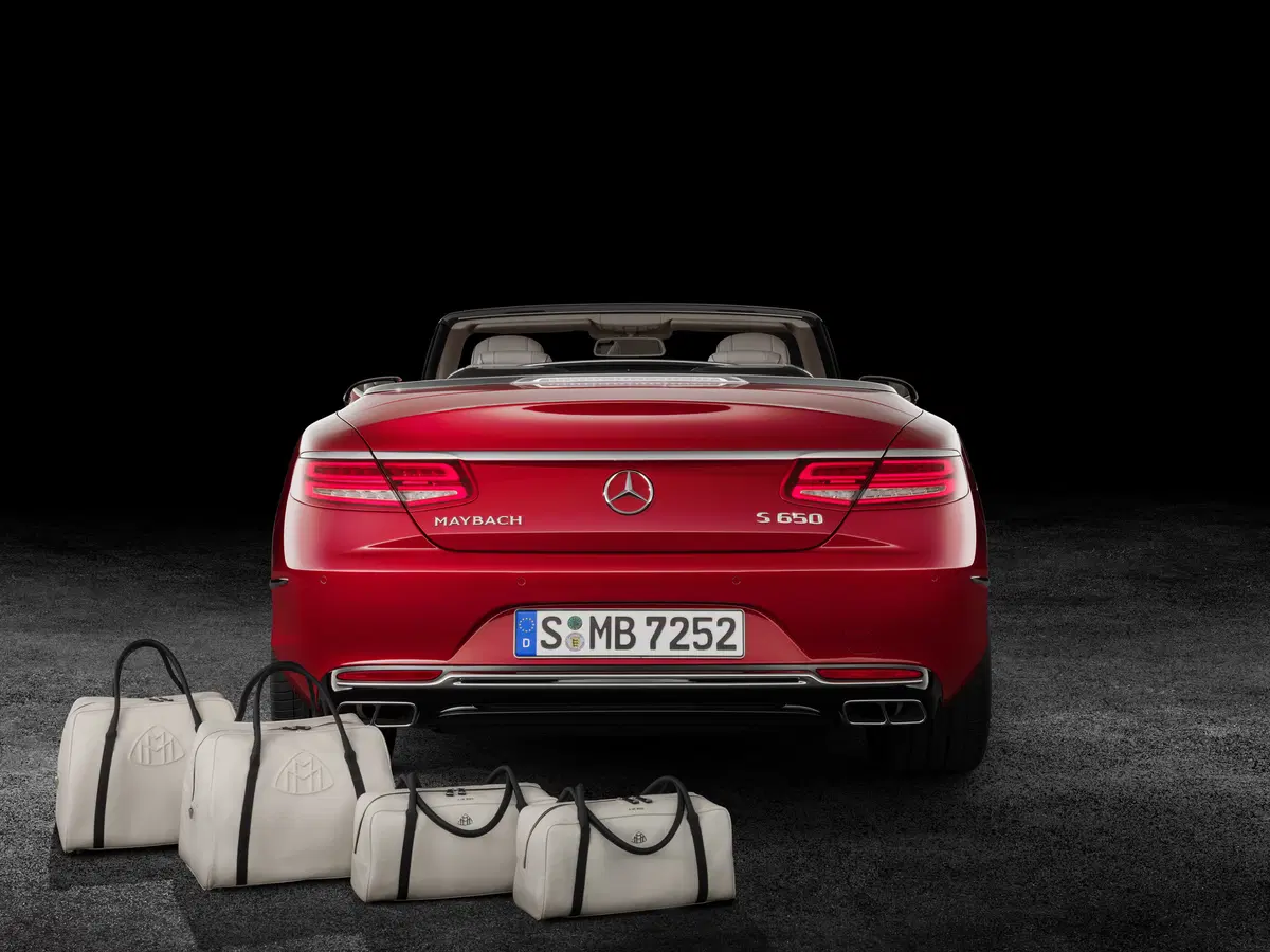 Mercedes-Maybach S 650 Cabriolet debutta a Los Angeles (5)