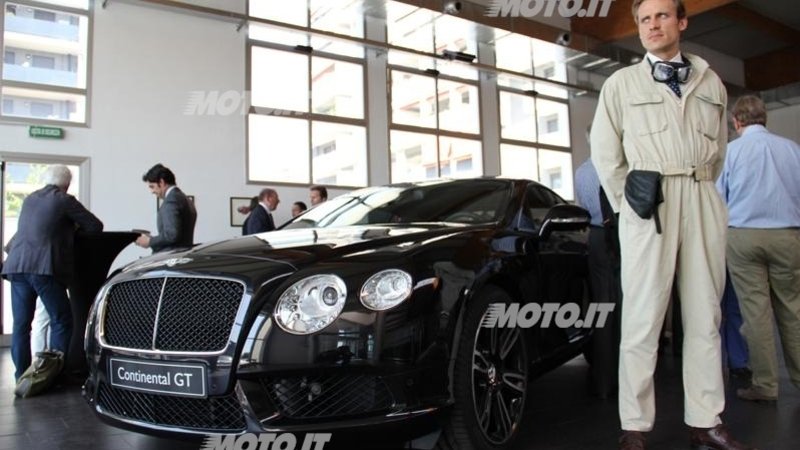Bentley: inaugurata la nuova concessionaria di Milano