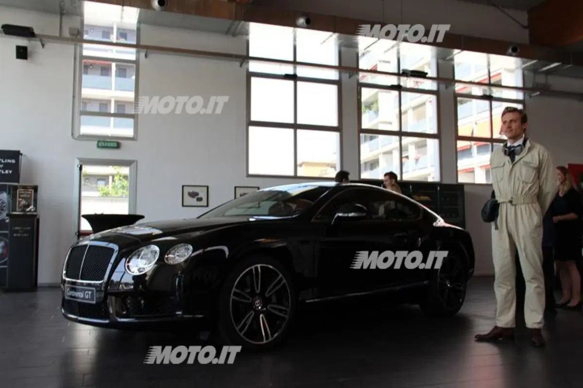 Bentley: inaugurata la nuova concessionaria di Milano (10)