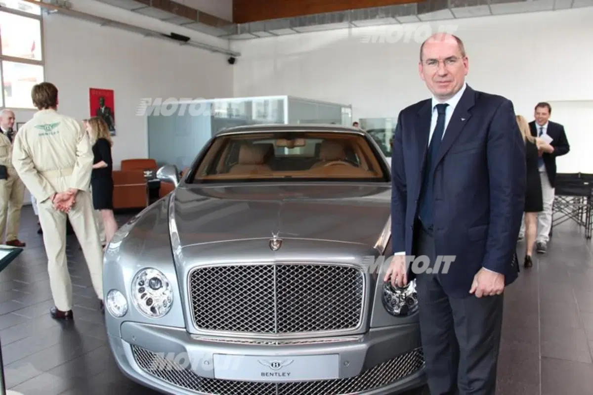 Bentley: inaugurata la nuova concessionaria di Milano (32)