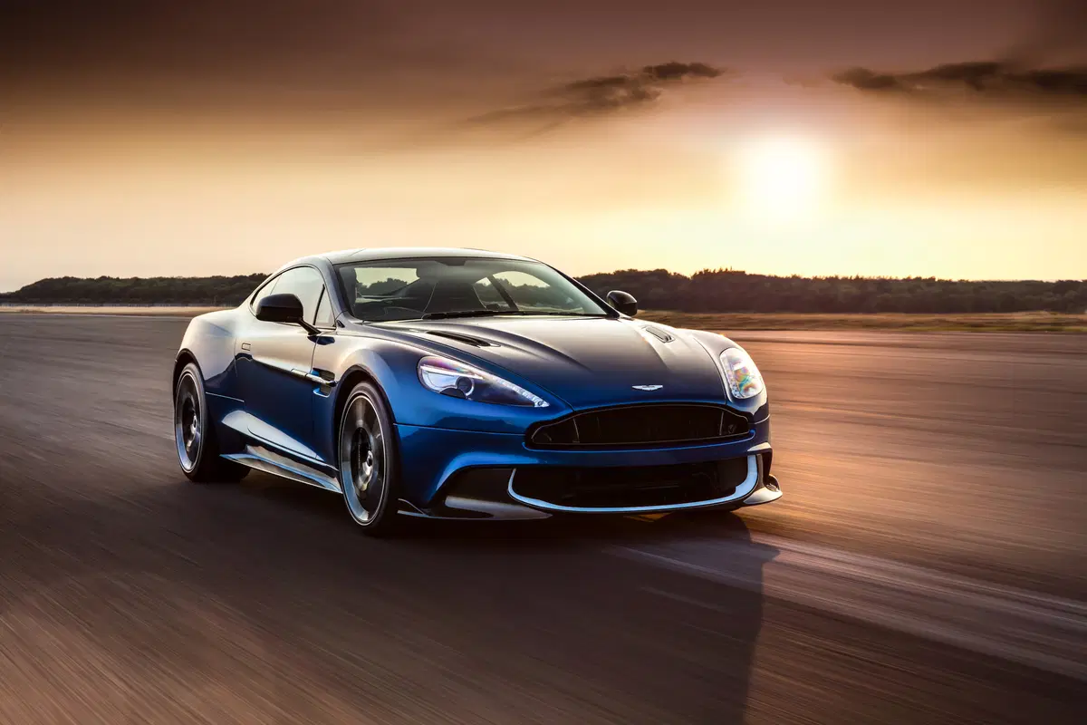 Aston Martin Vanquish S, debutto a Los Angeles (4)