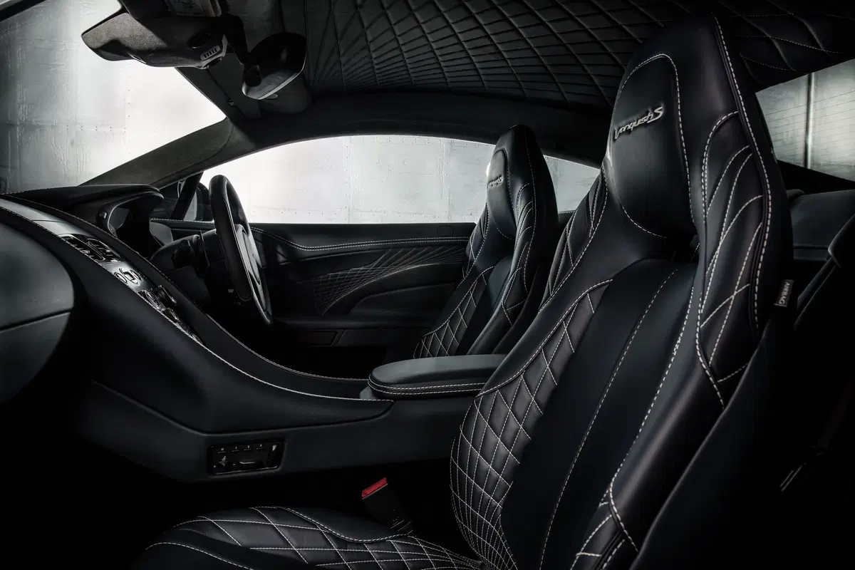 Aston Martin Vanquish S, debutto a Los Angeles (9)