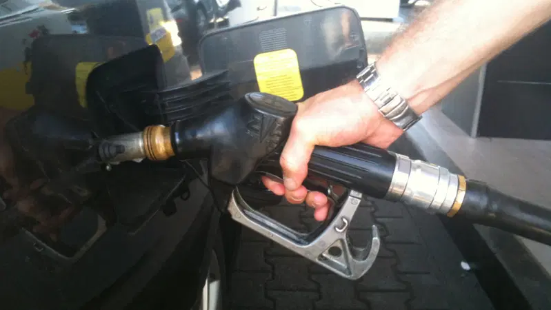Il 1&deg; ottobre scatta l'IVA al 22%: aumenti immediati anche sulla benzina