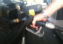 Il 1° ottobre scatta l'IVA al 22%: aumenti immediati anche sulla benzina