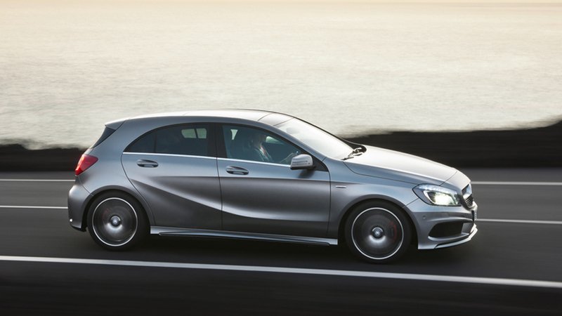 Mercedes-Benz incrementa la produzione della Classe A