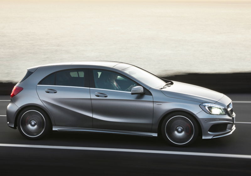 Mercedes-Benz incrementa la produzione della Classe A