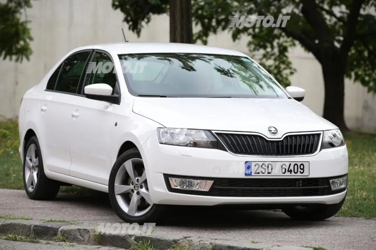 Skoda Rapid (7)