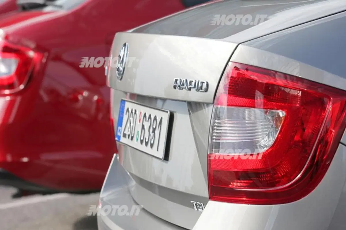Skoda Rapid (18)