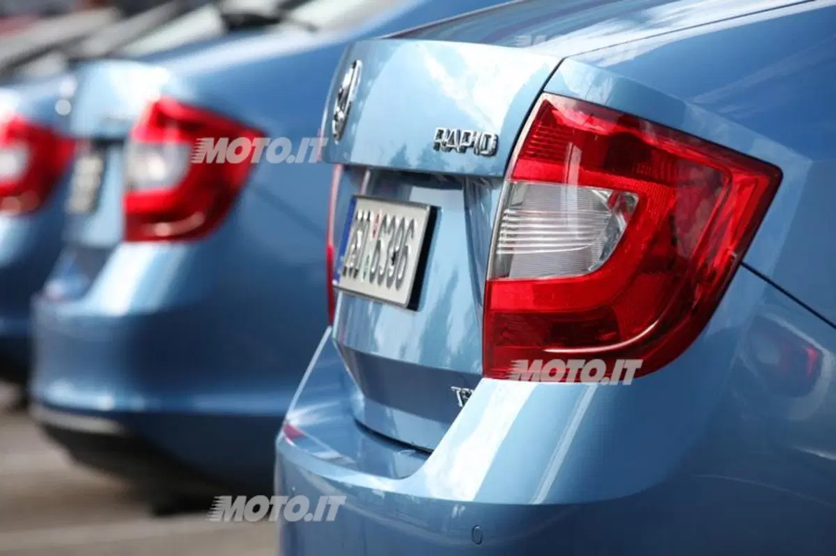 Skoda Rapid (20)