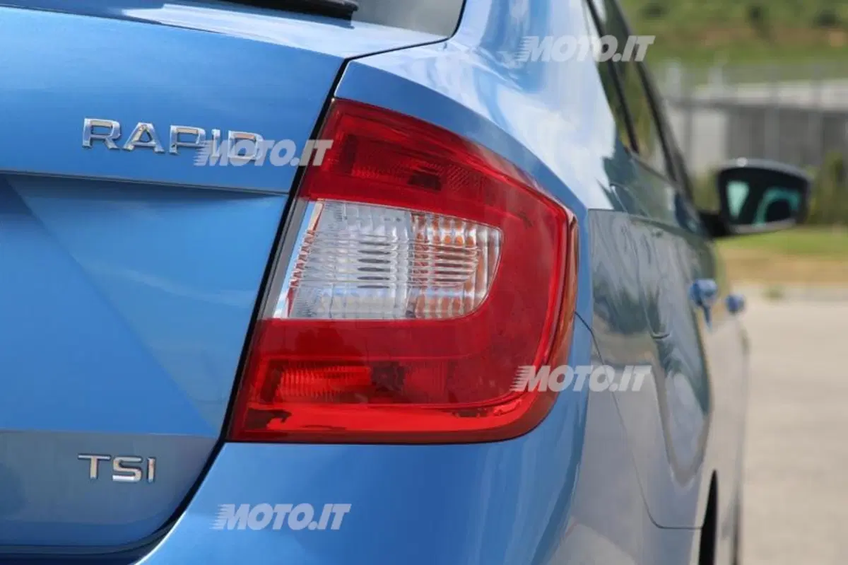 Skoda Rapid (22)