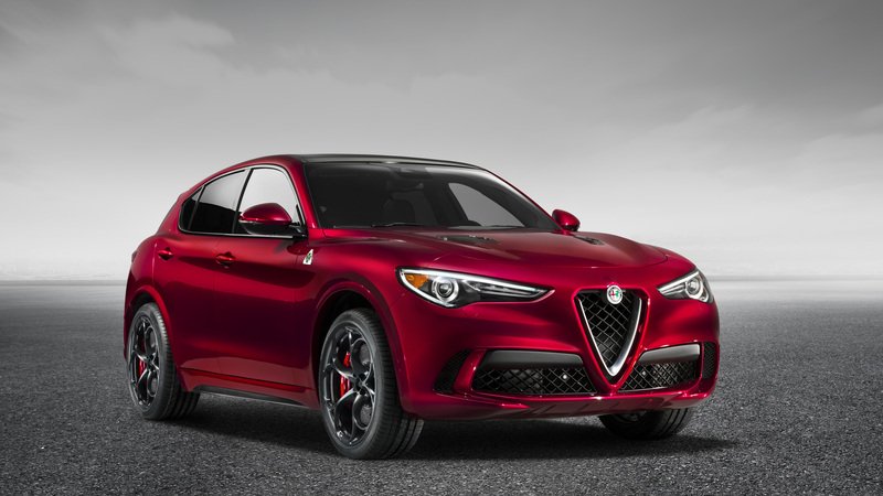 Alfa Romeo Stelvio, ecco il SUV del Biscione [Video]
