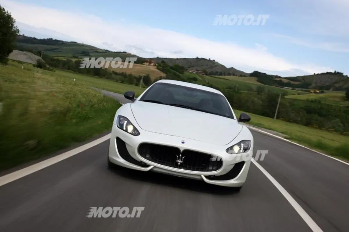 Maserati GranTurismo Sport (13)