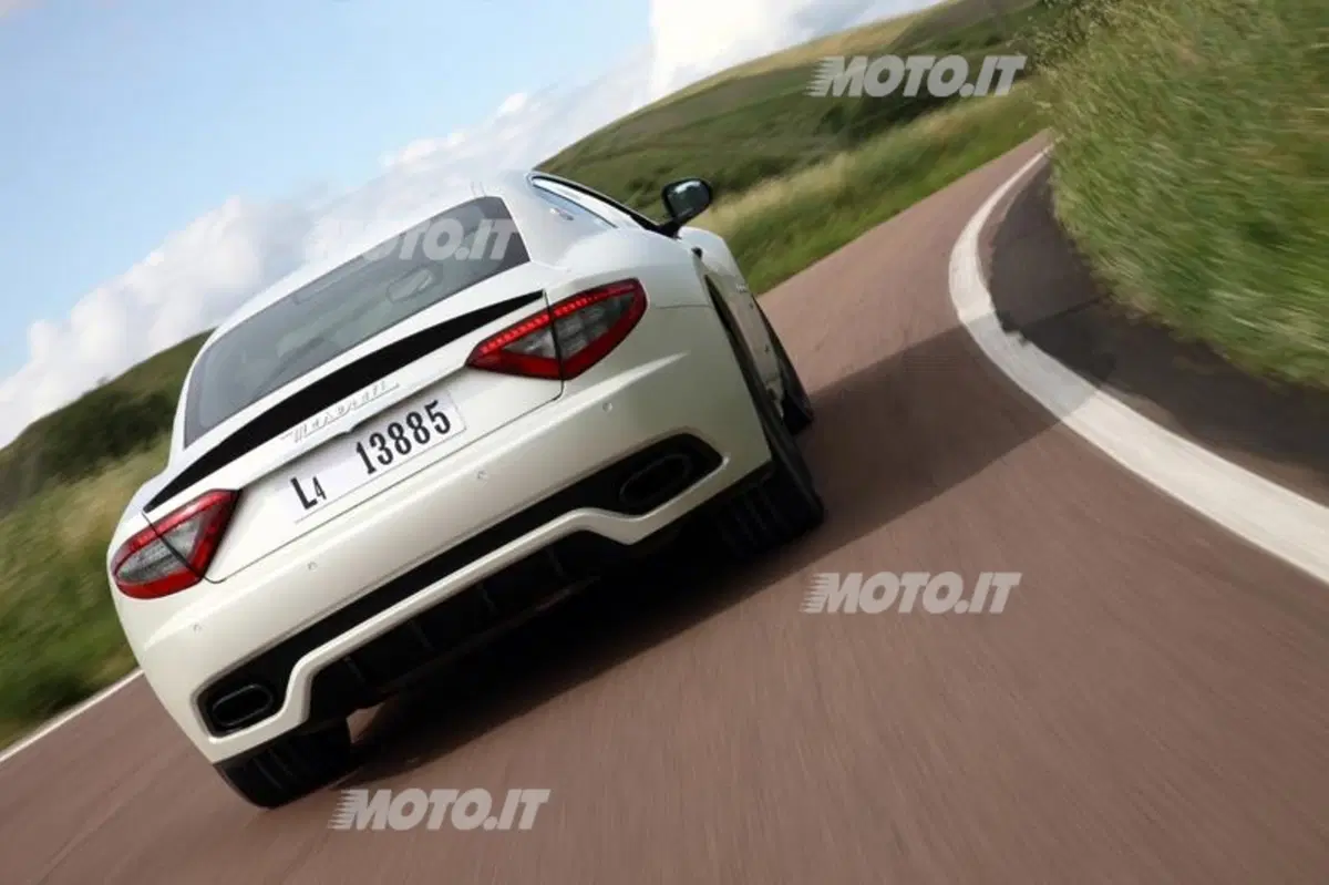 Maserati GranTurismo Sport (14)