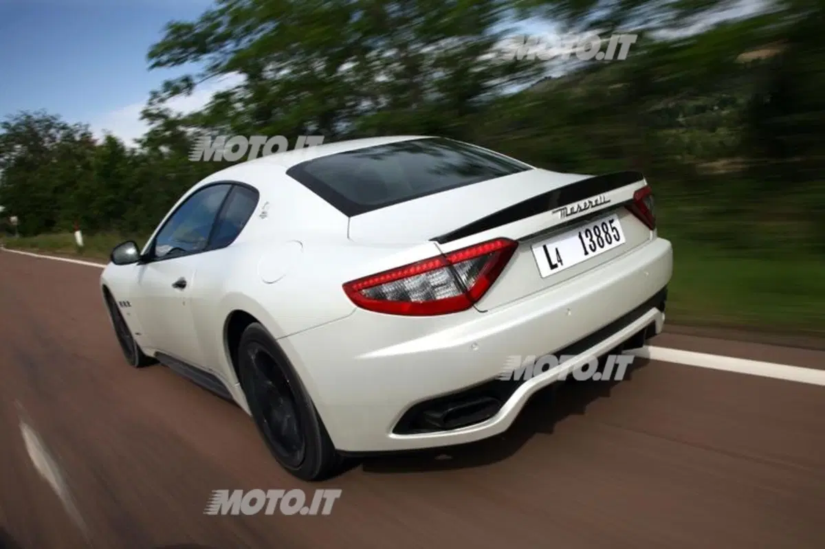 Maserati GranTurismo Sport (16)