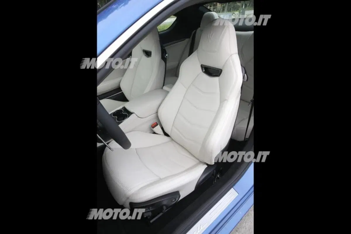 Maserati GranTurismo Sport (44)