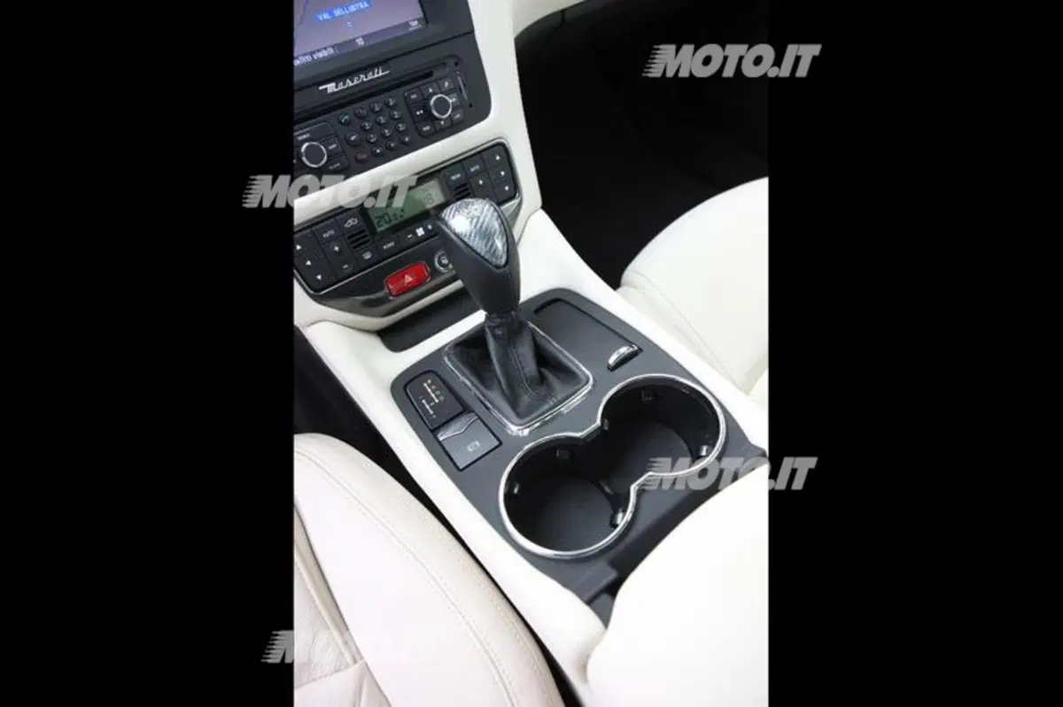 Maserati GranTurismo Sport (46)