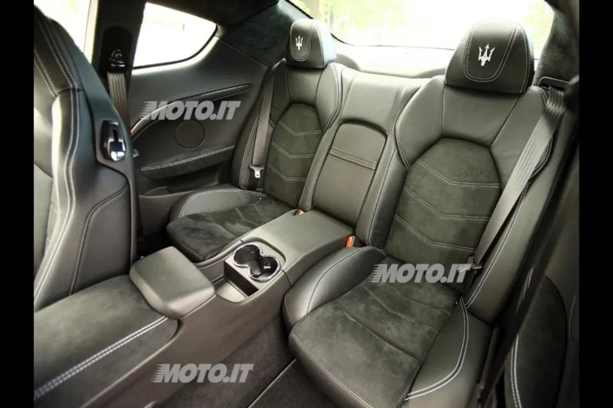 Maserati GranTurismo Sport (61)