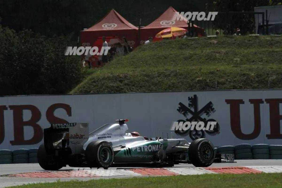 Hamilton domina le libere in Ungheria (11)
