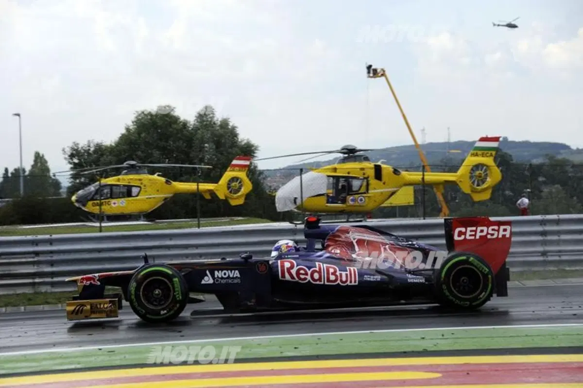 Hamilton domina le libere in Ungheria (16)