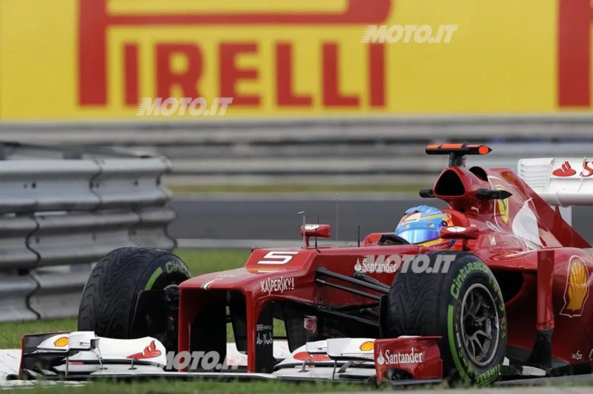 Hamilton domina le libere in Ungheria (18)