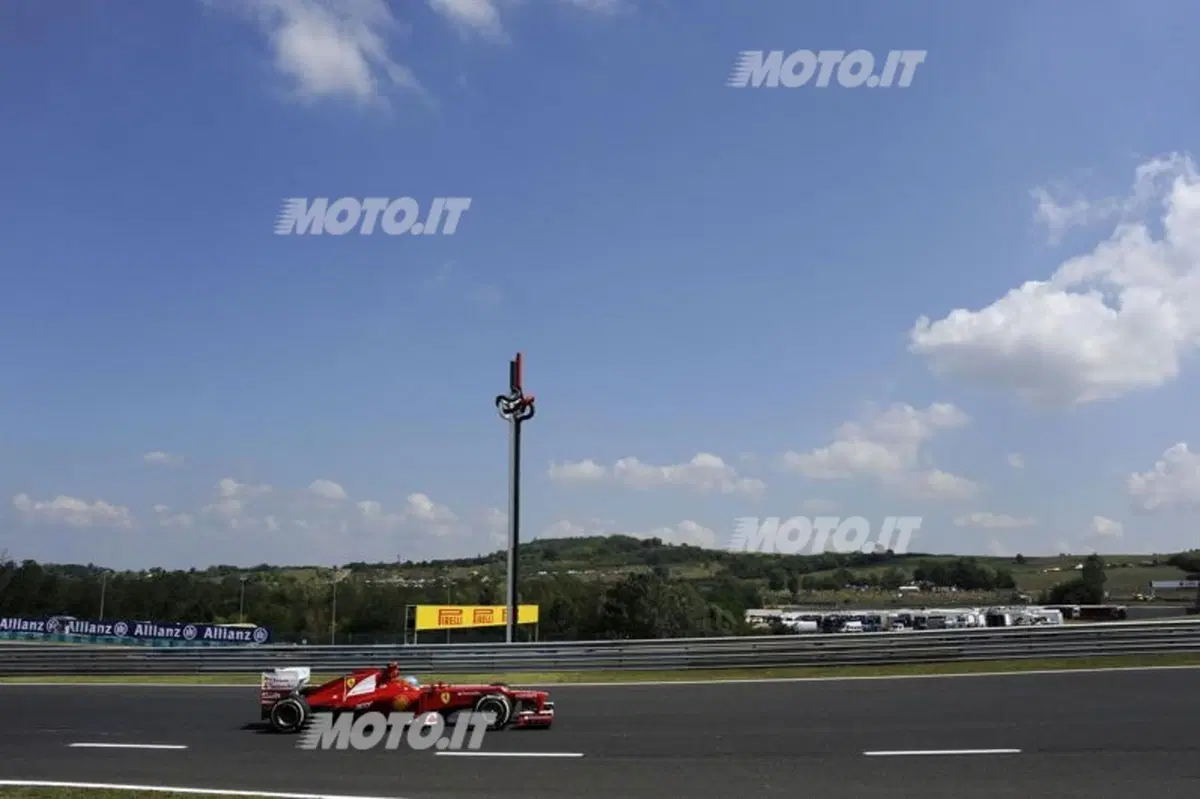 Hamilton domina le libere in Ungheria (21)