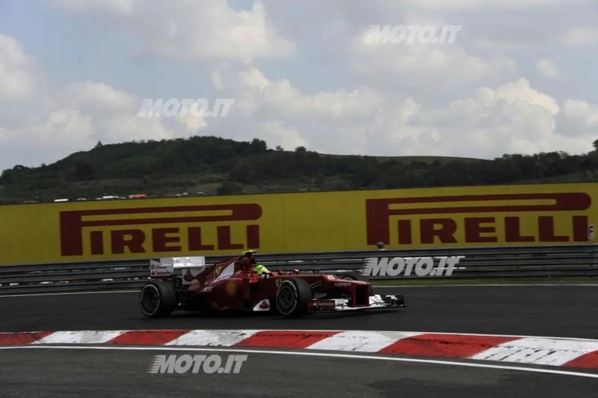 Hamilton domina le libere in Ungheria (22)
