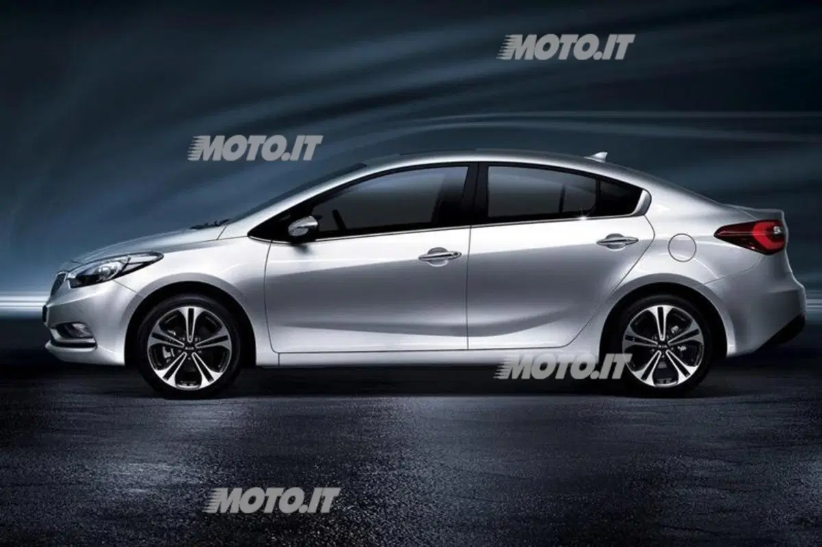 Kia K3: le prime immagini ufficiali (3)