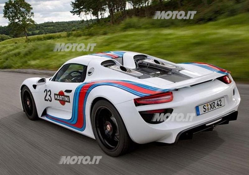 Porsche 918 Spyder: confermata la livrea Martini Racing