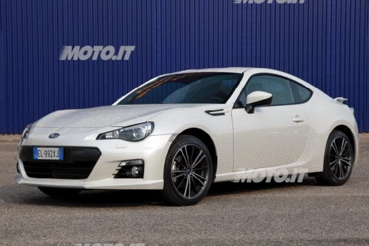 Subaru BRZ Tour: buona affluenza di pubblico (2)