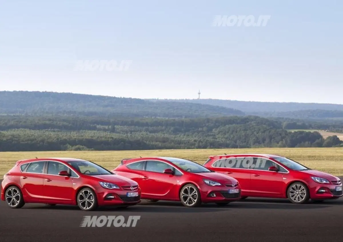Opel Astra: ora anche con il 2.0 litri BiTurbo da 195 CV