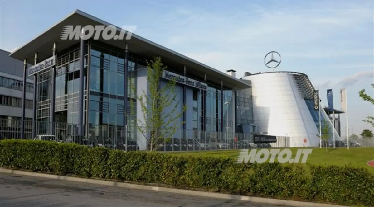 Il Mercedes-Benz Center di Milano aperto anche ad agosto (2)