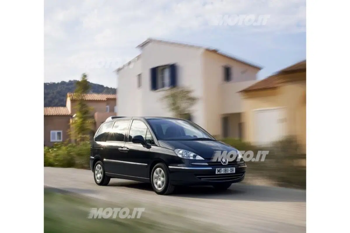 Peugeot 807 M.Y.2013