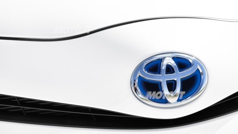 Toyota chiude il 1&deg; trimestre battendo le previsioni degli analisti