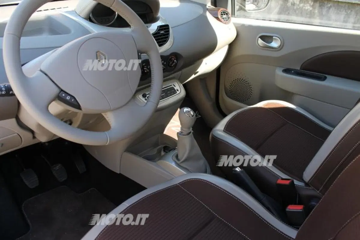 Renault Twingo (23)