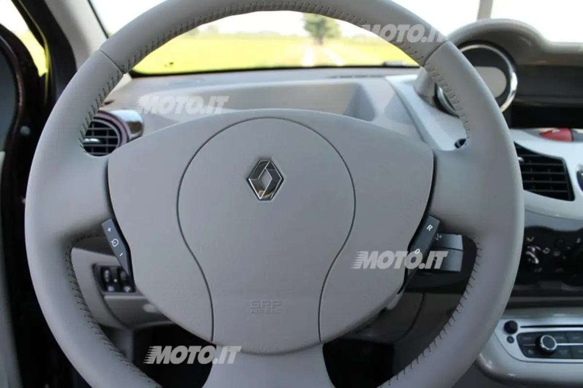 Renault Twingo (26)