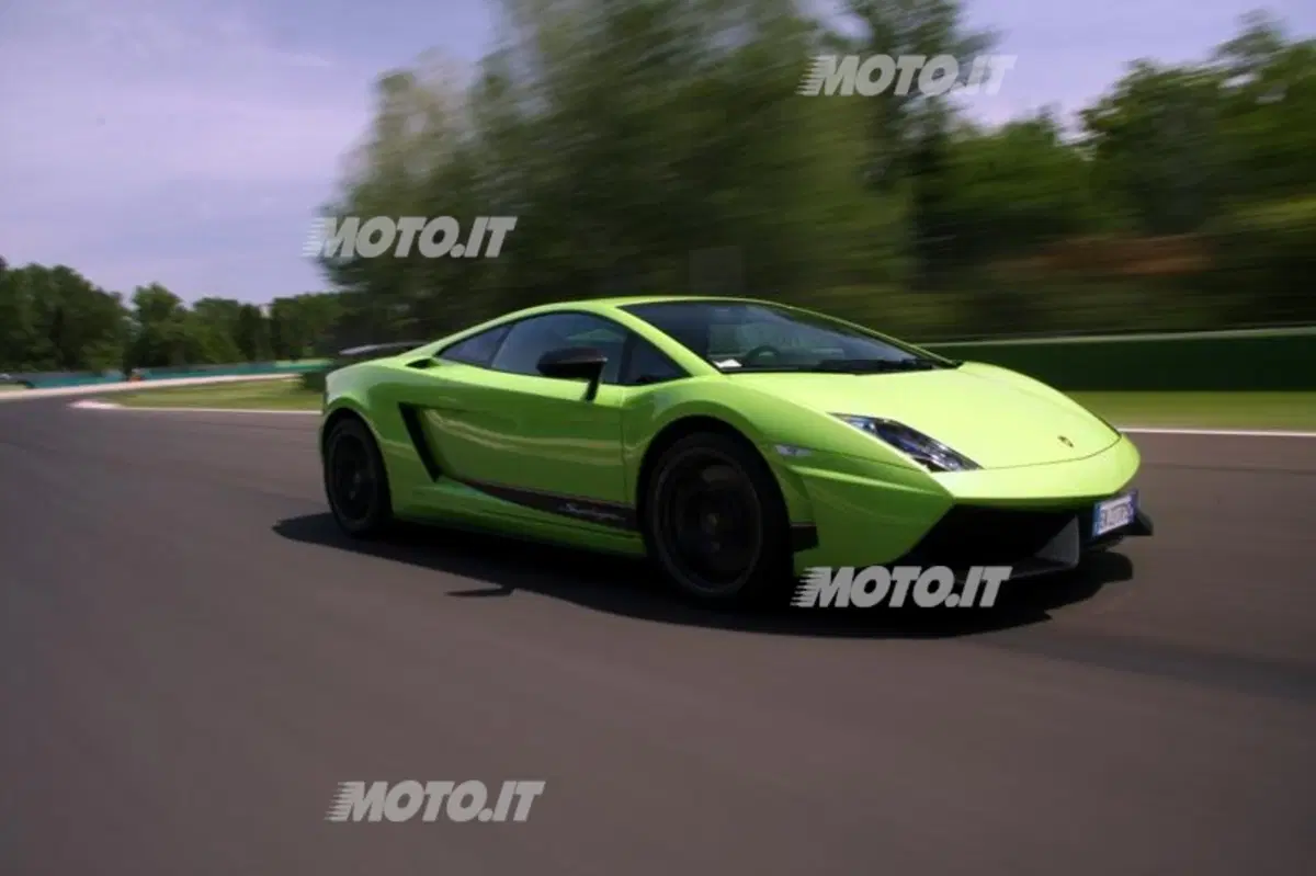 Lamborghini Gallardo LP 570-4 Superleggera