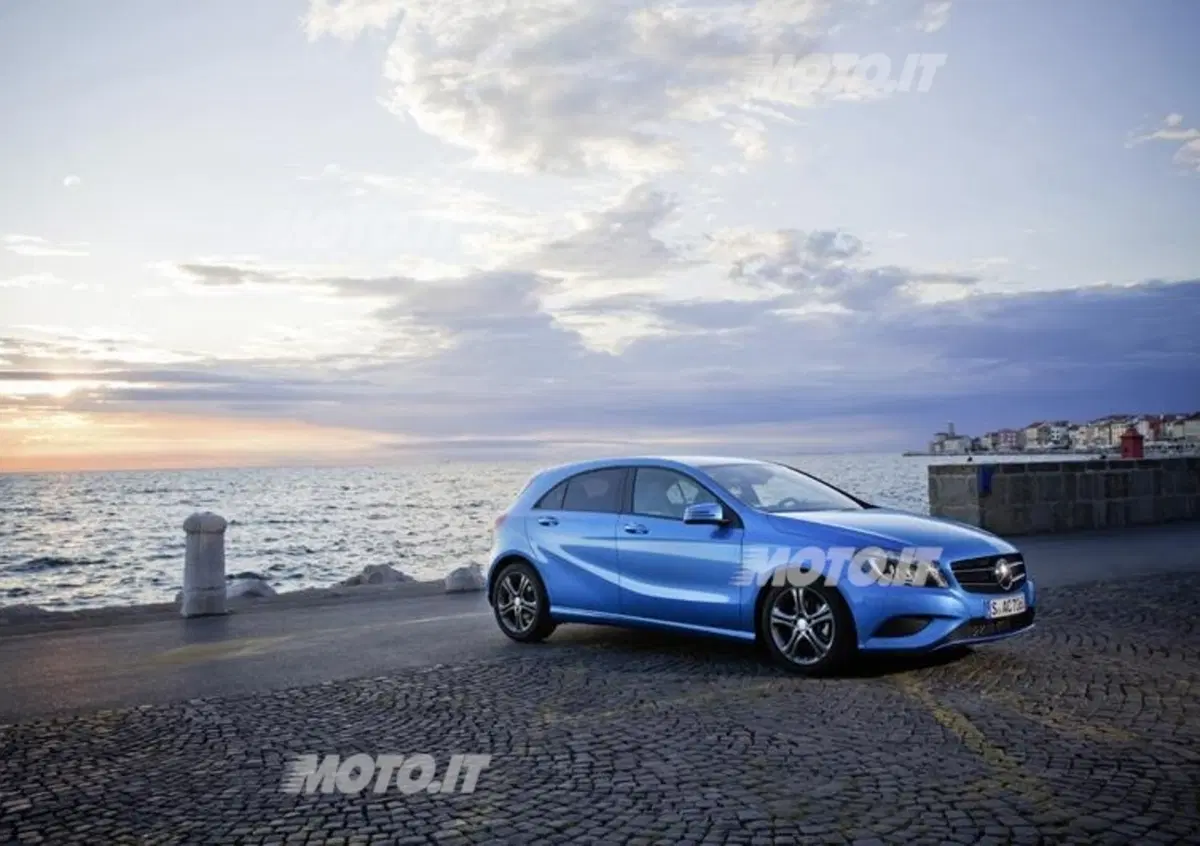 Il Mercedes-Benz A Tour porta a Riccione Giuliano Palma